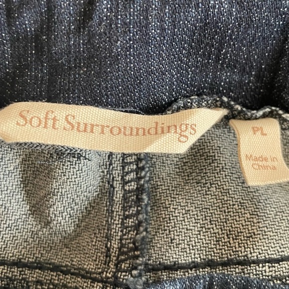 Soft Surroundings Women’s Pull On Jeans with Tummy Control Size Lp - Picture 4 of 8
